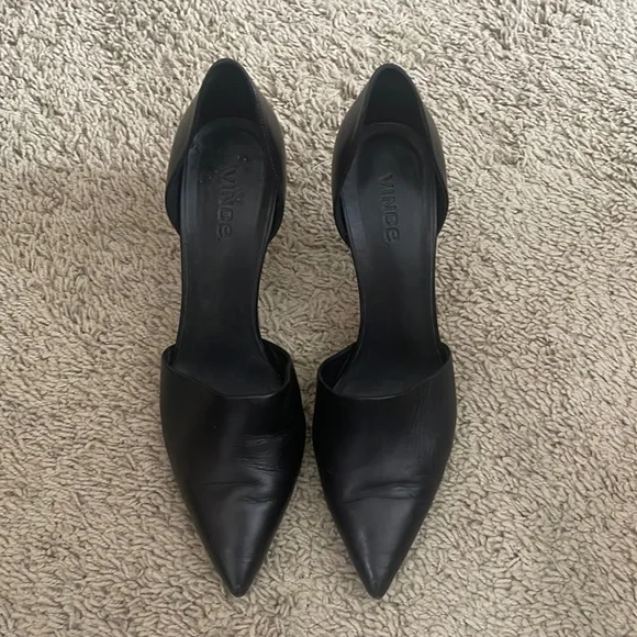Vince ‘Claire’ Black Leather Pumps Kitten Heel with dust bag Size 8.5M - Picture 2 of 8